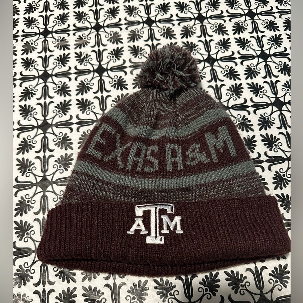 Captivating Headwear - Unisex Texas A&M beanie